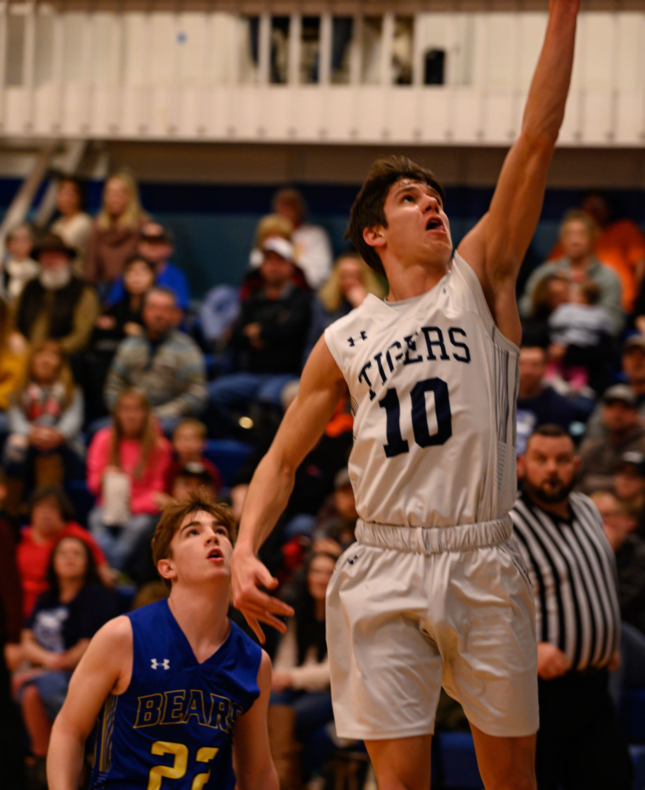 BoysBasketballvsAva(89of154)-Copy.jpg